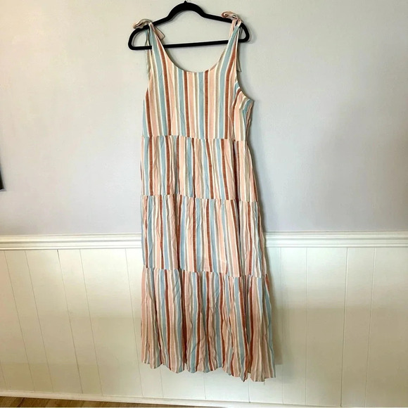LC Lauren Conrad Women’s Multi Striped Tie Shoulder Tiered Maxi Dress Sz L GUC - Picture 2 of 9